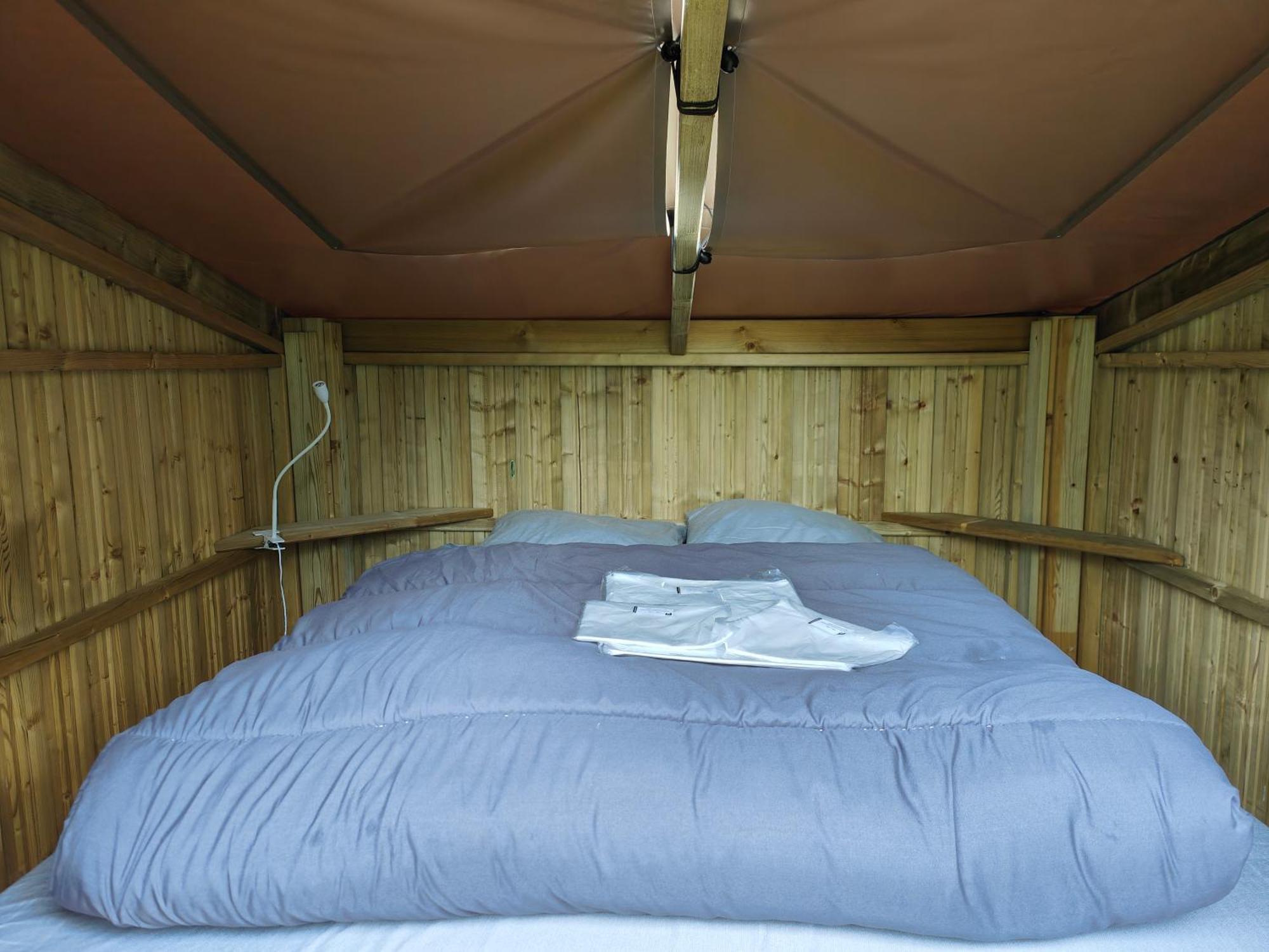 Camping Onlycamp Les Deux Rives Ланьон Экстерьер фото